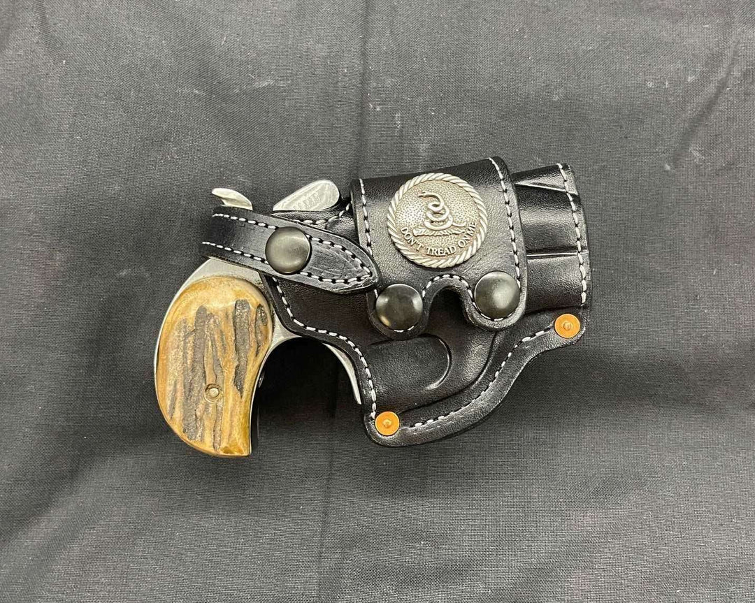 *In Stock* LH/RH Sidewinder Holster for Bond Arms 3.5" Black w/ Silver Stitching 'Don't Tread On Me' Silver Concho