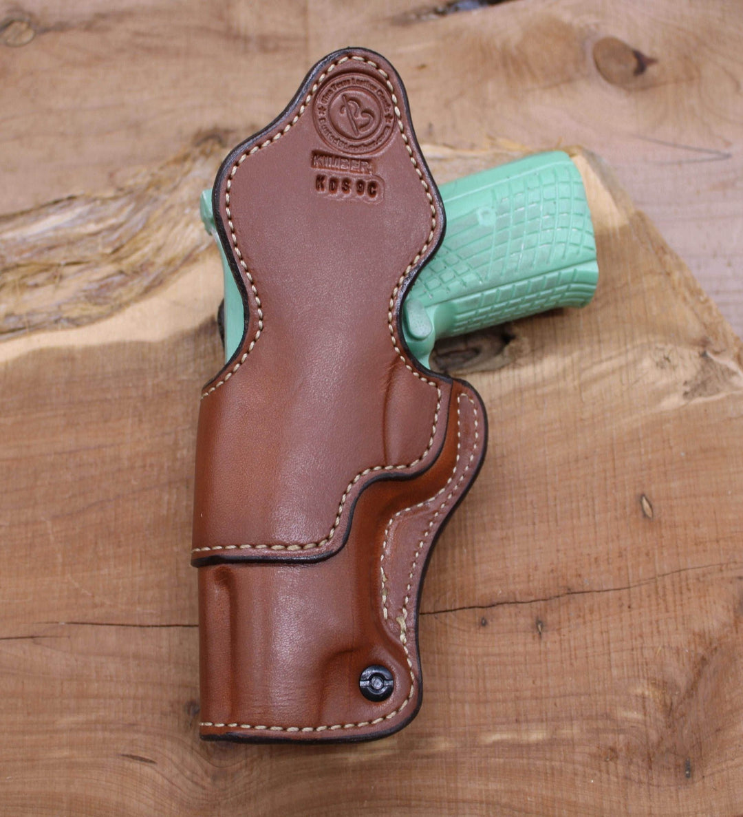 *In Stock* RH IWB for Kimber KDS9 C in Saddle Oil Finish w/Metal Belt Clip