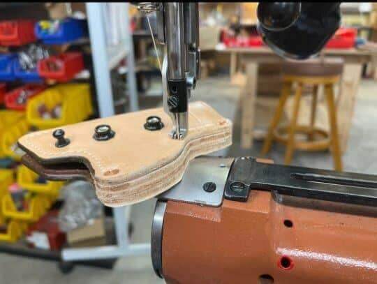 *In Stock* RH Sidewinder Bond Arms 3” Ranger Star Concho in Chocolate w/Brown Stitch