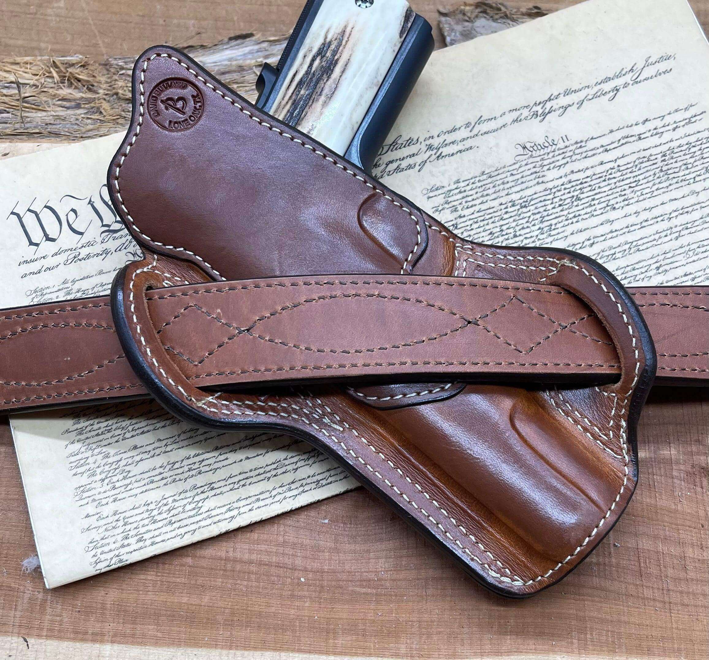 *In Stock* RH Texas Bodyguard Holster 1911 5" Saddle Oil Finish w/Natural Stitching - Busted B Leather