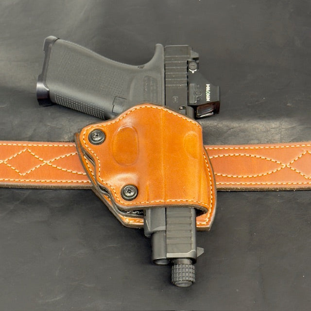*In Stock* RH BBQ Holster Saddle Oil Finish w/Natural Stitch for Glock 43/43X/43X MOS/48
