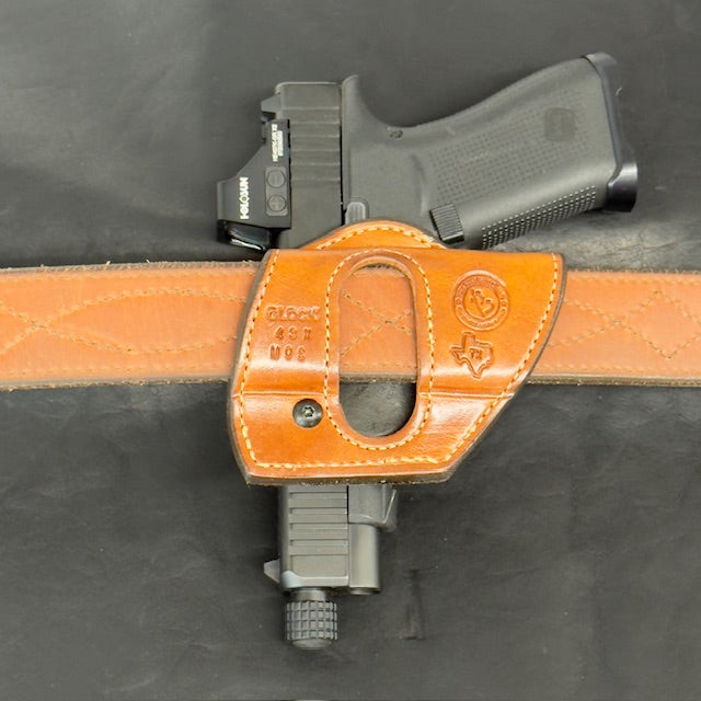 *In Stock* RH BBQ Holster Saddle Oil Finish w/Natural Stitch for Glock 43/43X/43X MOS/48