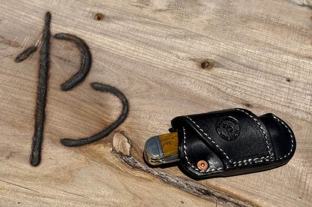 *In Stock* Premium Sideways Knife Sheath for Case 2 Blade Trapper Knife Black w/Natural RH Cross Draw - Busted B Leather