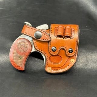 *In Stock* RH Sidewinder Bond Arms 2.5” .357 Magnum Desert Tan w/Brown Stitch