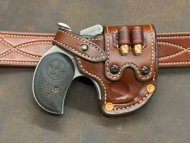*In Stock* RH Sidewinder Bond Arms 2.5” 38/357/9mm Golden Brown w/Natural