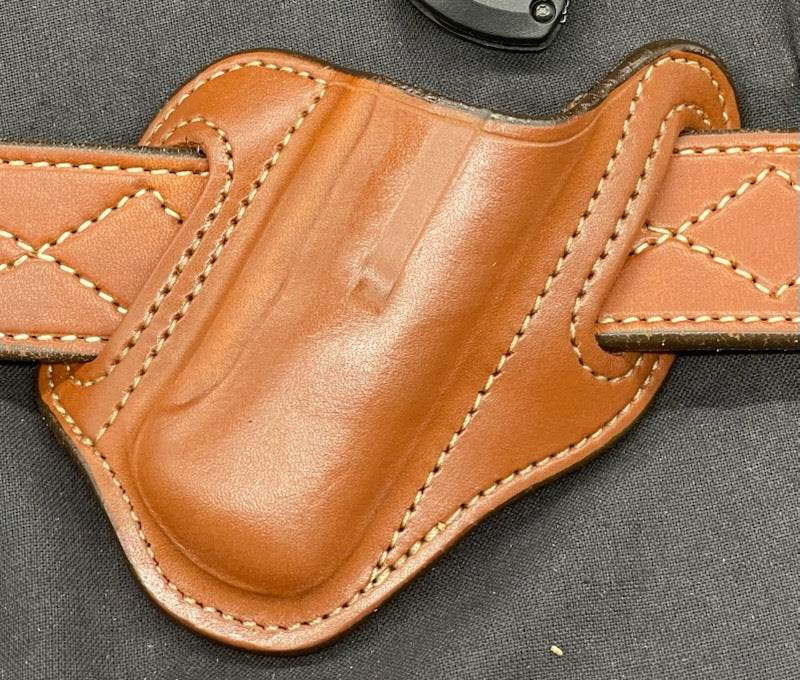 *In Stock* Slant Knife Sheath for Benchmade Casbah in Saddle Oil Finish - Busted B Leather