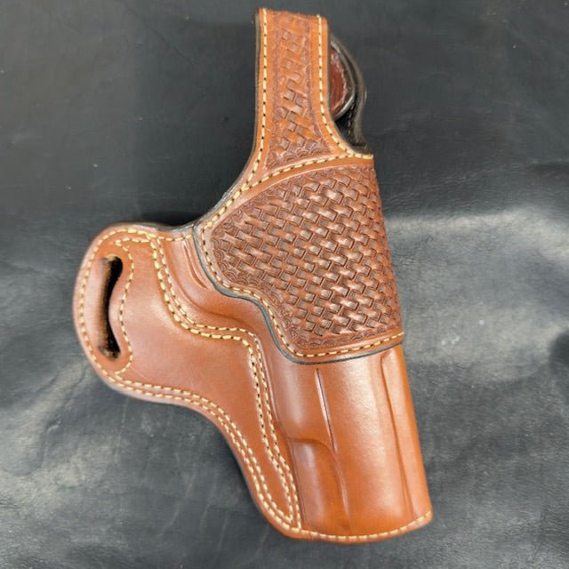 *In Stock* Outlaw Cross Draw 1911 5" – Basket-Weave Trim, Thumb Break, Saddle Oil Finish
