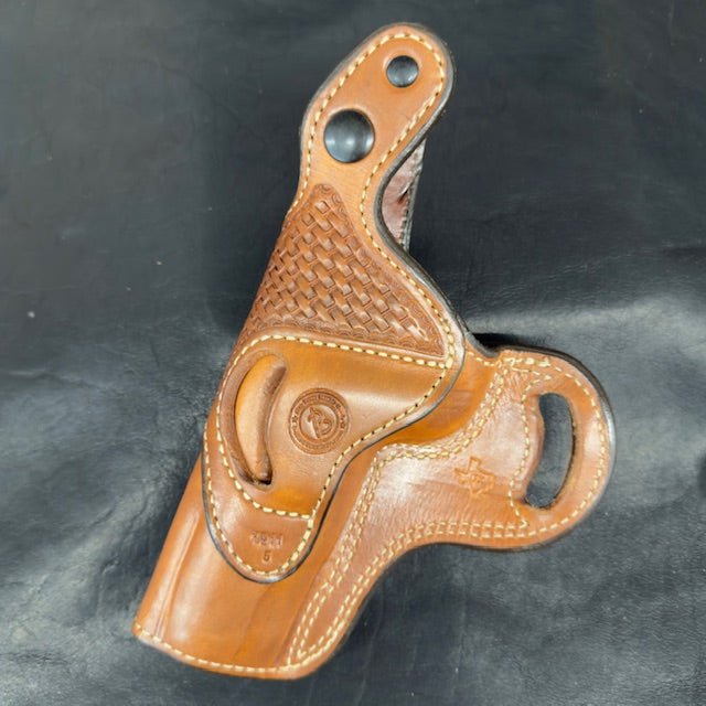 *In Stock* Outlaw Cross Draw 1911 5" – Basket-Weave Trim, Thumb Break, Saddle Oil Finish