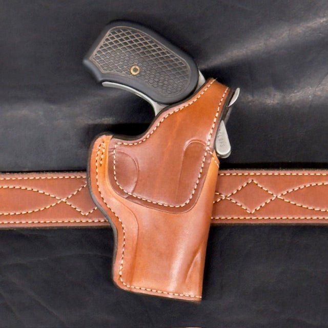 *In Stock* RH Classic Thumb Break Holster Bond Arms 4.25"