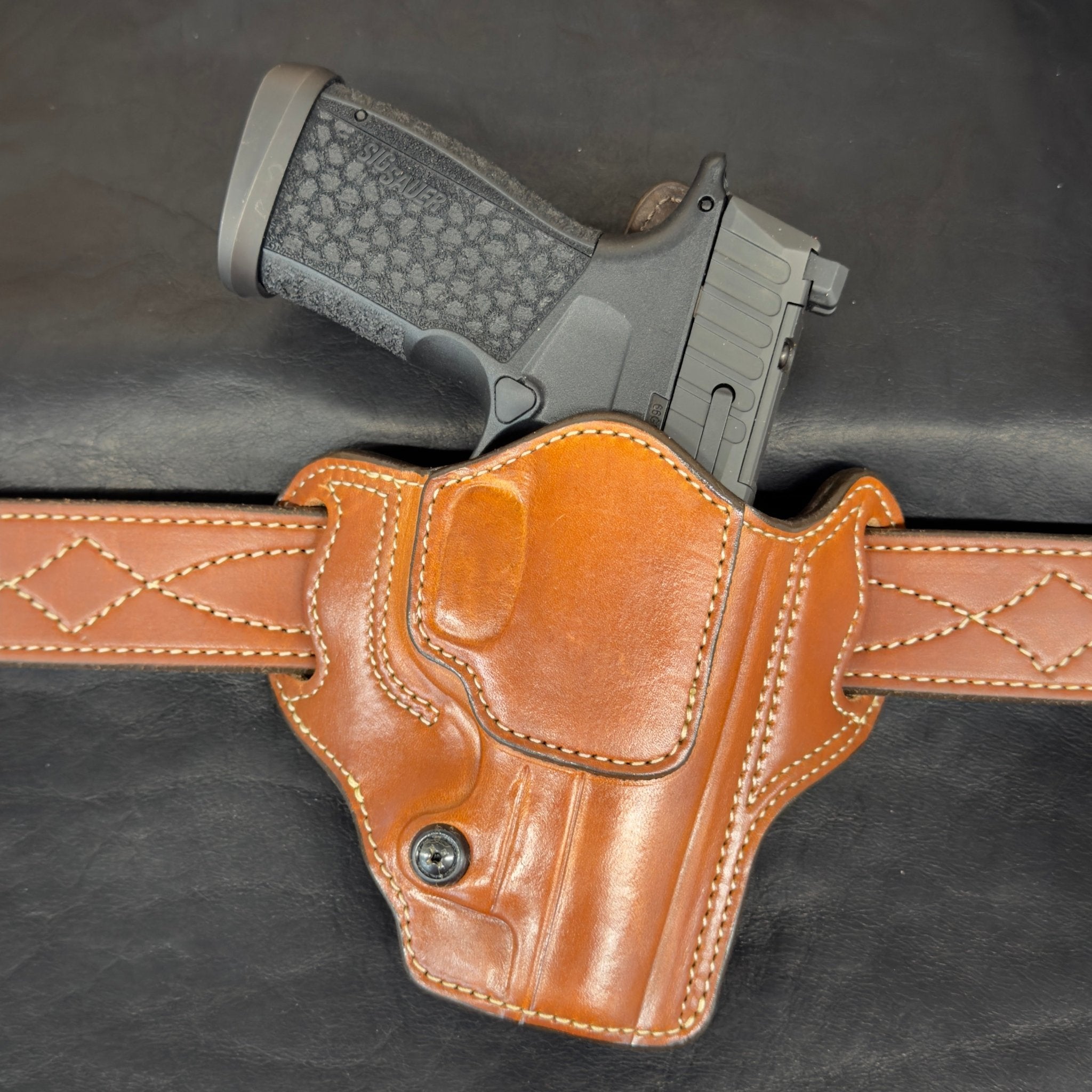 *In Stock* RH Ironside Sig Sauer P365 Fuse Saddle Oil Finish w/Natural