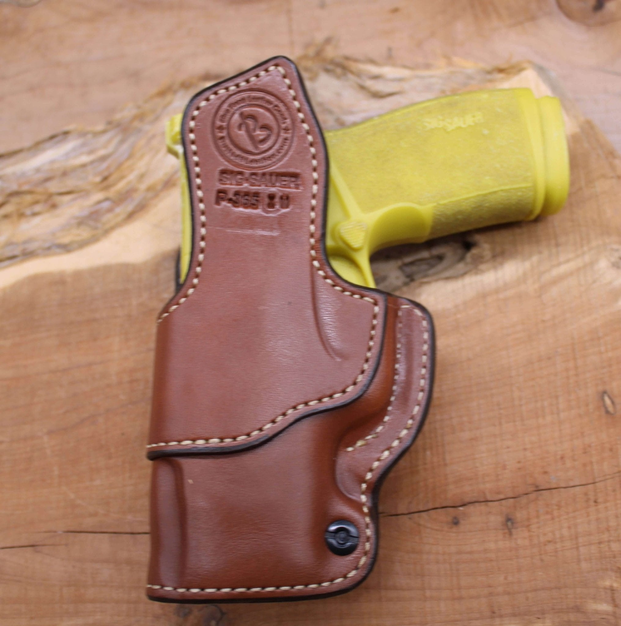 *In Stock* RH IWB for Sig Sauer P365X Macro in Saddle Oil Finish w/Metal Belt Clip