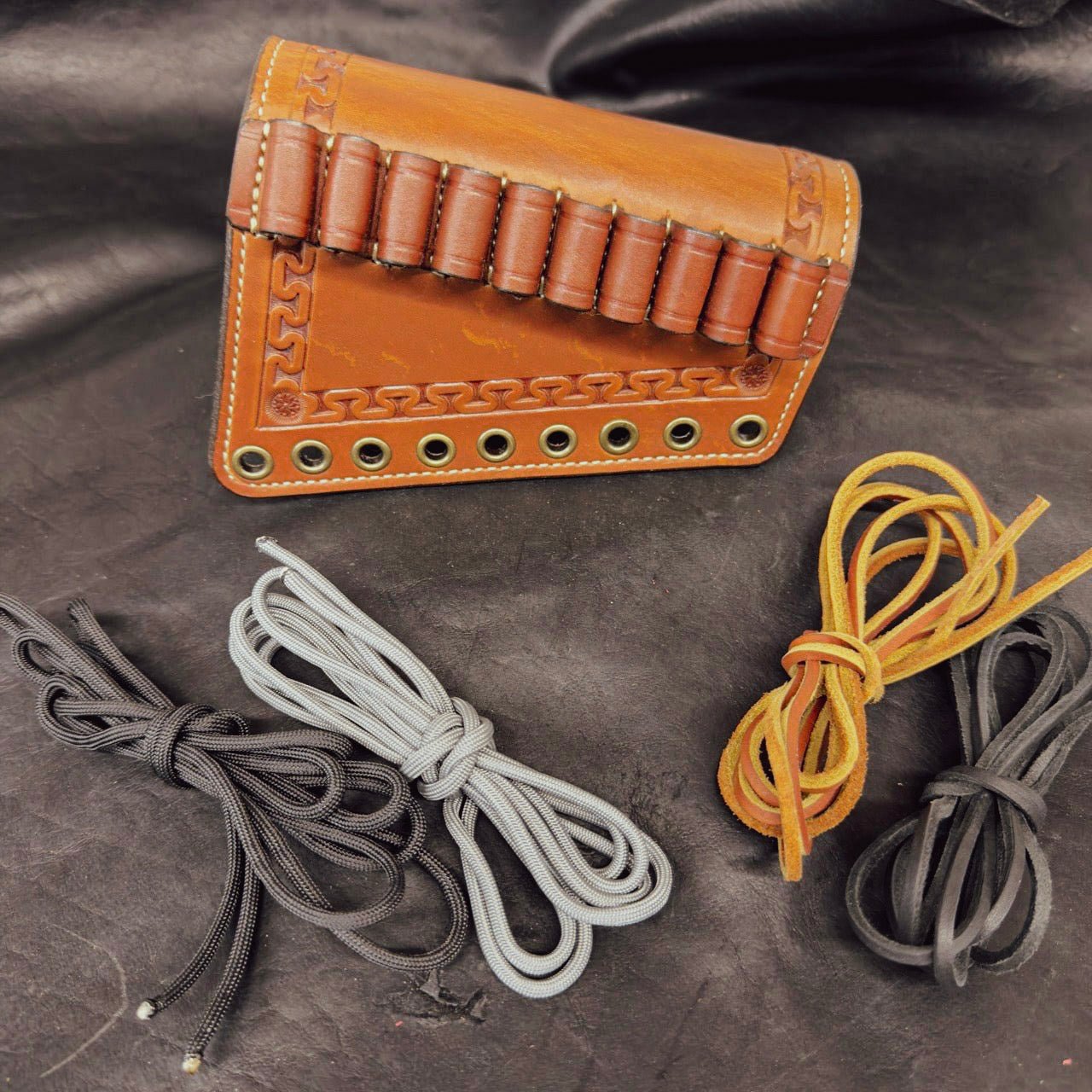 *In - Stock* RH Leather Butt Cover w/ .44/.45 Ammo Loops – Saddle Oil Finish - Busted B Leather