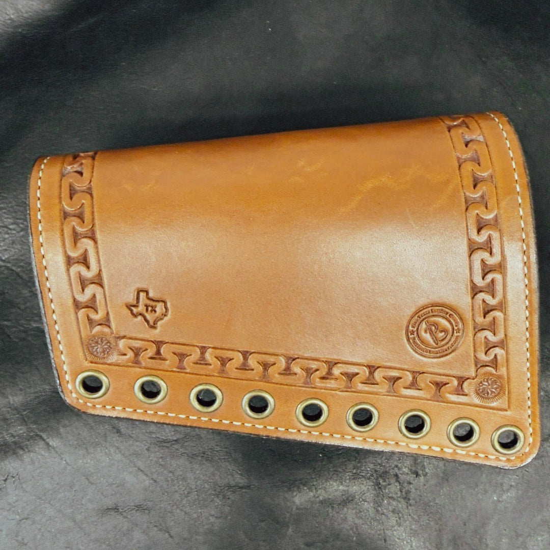 *In - Stock* RH Leather Butt Cover w/ .44/.45 Ammo Loops – Saddle Oil Finish - Busted B Leather