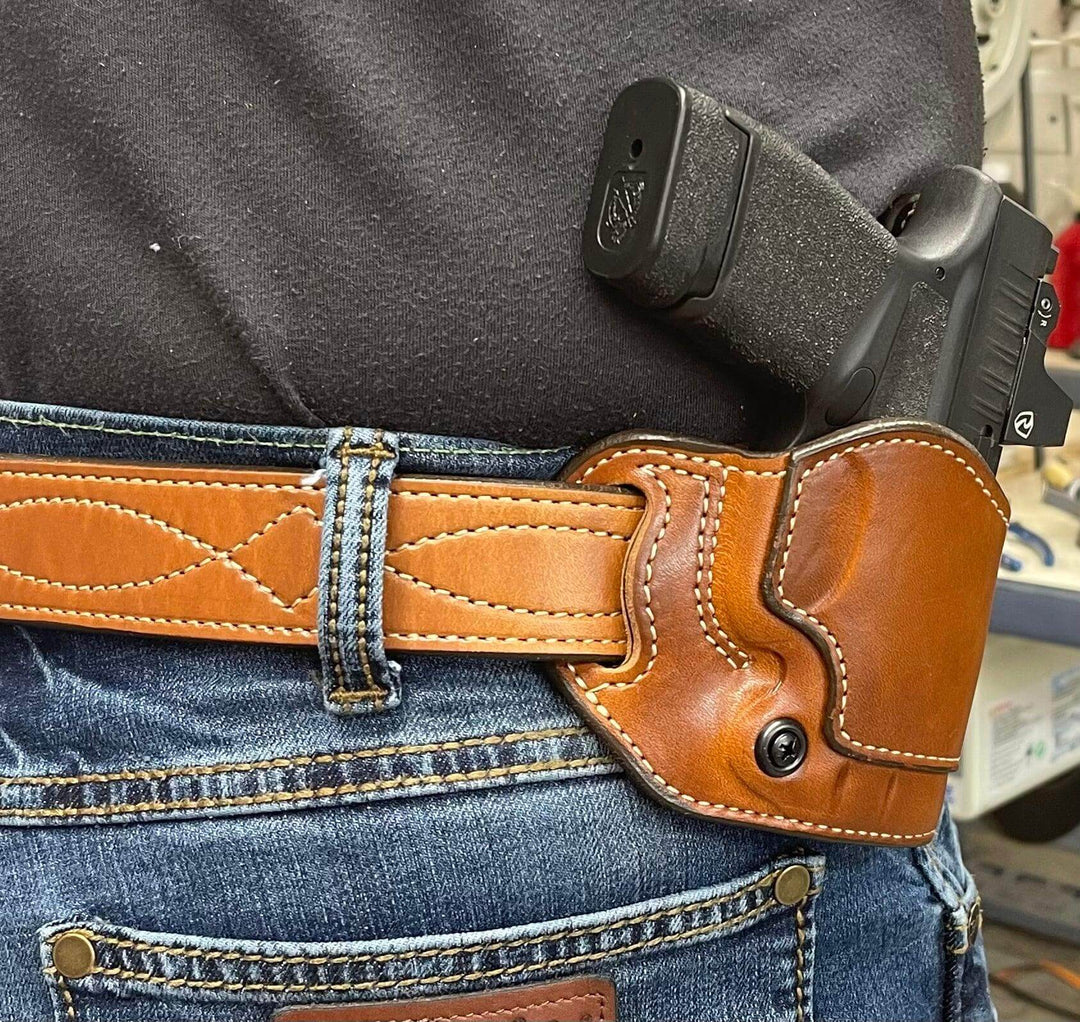 *In Stock* RH Raptor Holster for Springfield Hellcat Optics Ready-Busted B Leather