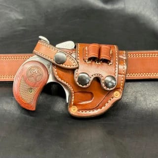 *In Stock* RH Sidewinder Bond Arms 3” .45/.410 Saddle Oil Finish w/Natural Stitch