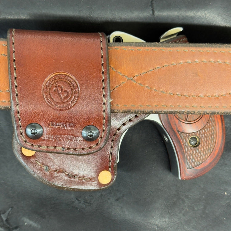 *In Stock* RH Sidewinder Bond Arms .357 Magnum 2.5" - Busted B Leather