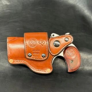 *In Stock* RH Sidewinder Bond Arms 4.25" .45/.410 Desert Tan w/Brown