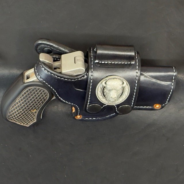 *In Stock* RH Sidewinder Holster Bond Arms Cyclops Black/Silver Buffalo Head Concho