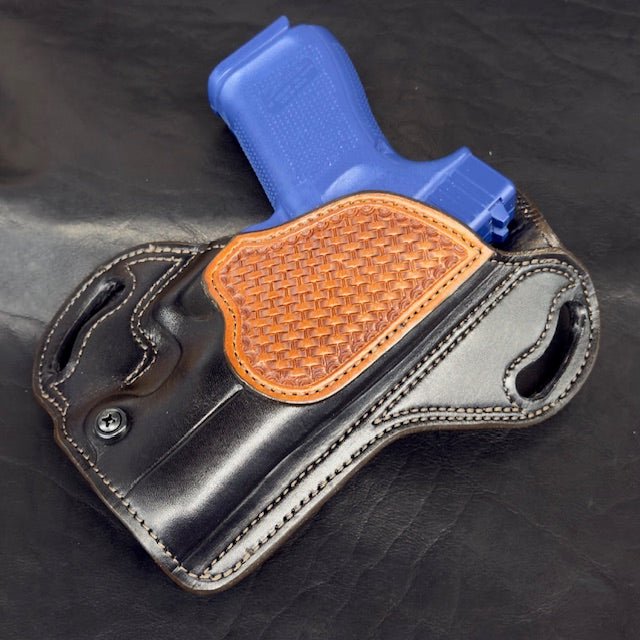 *In Stock* RH Texas Bodyguard Black w/Brown Stitch, Saddle Oil Finish Basket Weave Reinforcement Trim Glock 19 - Busted B Leather