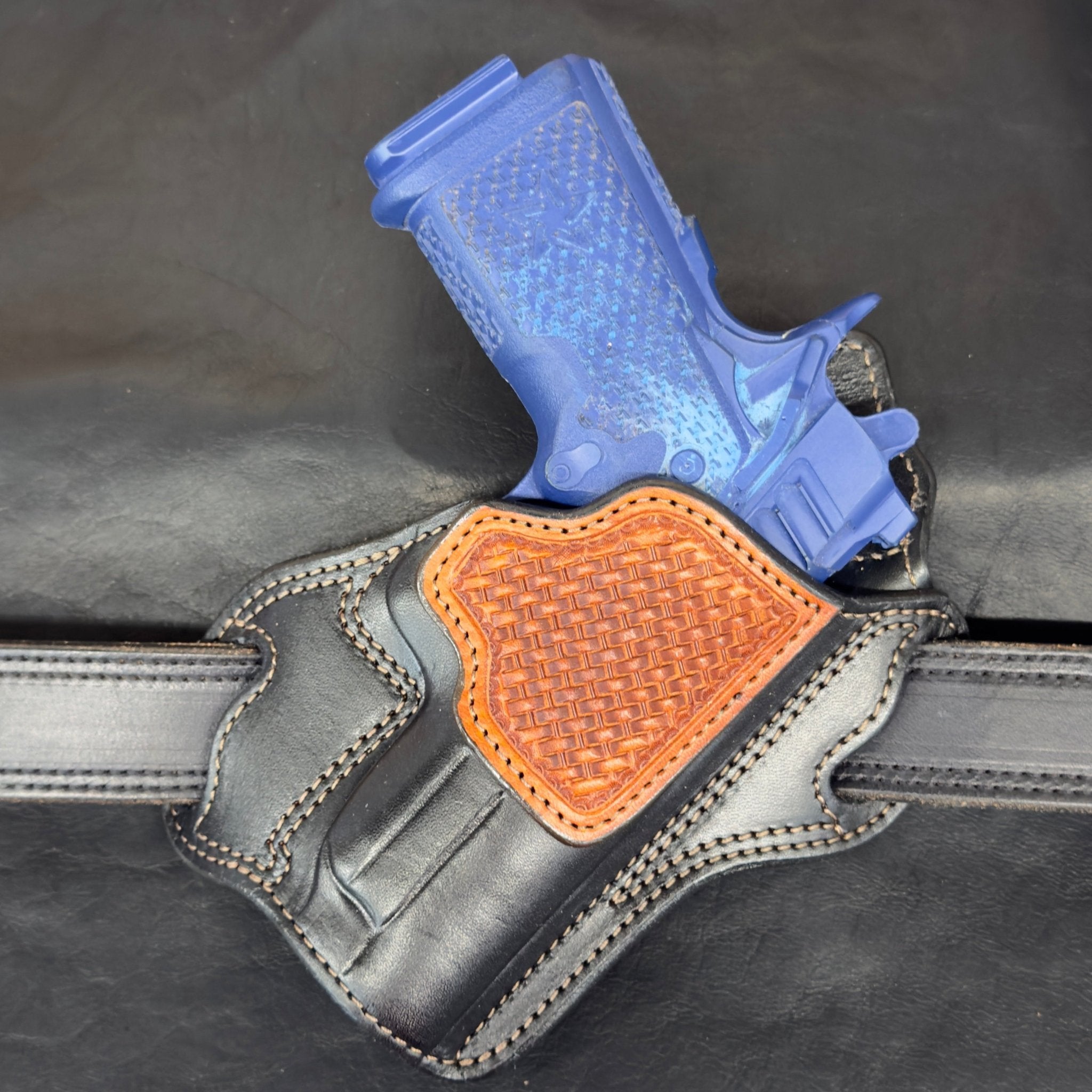 *In Stock* RH Texas Bodyguard Holster for Staccato C2 Black w/Brown Stitch Basket Weave Trim