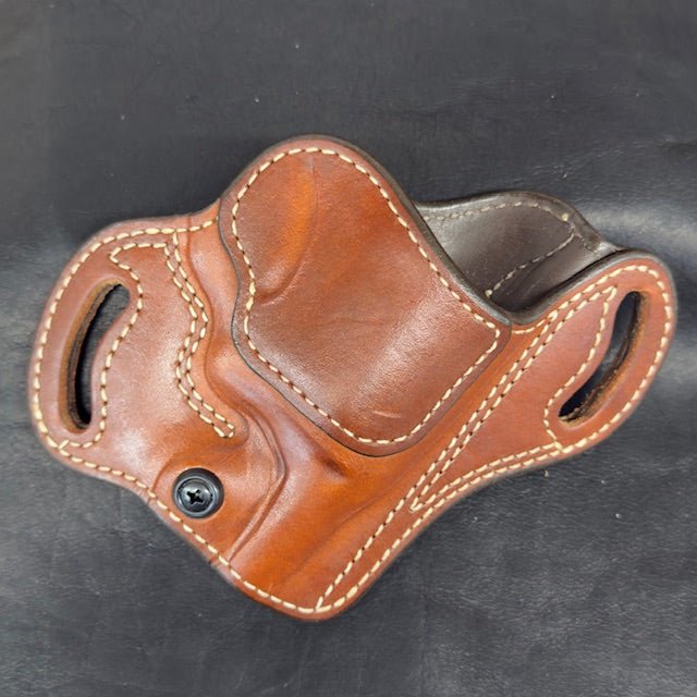 *In Stock* RH Texas Bodyguard S&W J Frame 1.87" to 2" Saddle Oil Finish w/Natural Stitch