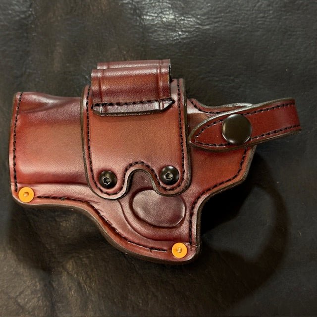 *Made to Order* LH/RH Classic Thumb Break Holster for Bond Arms - Busted B Leather