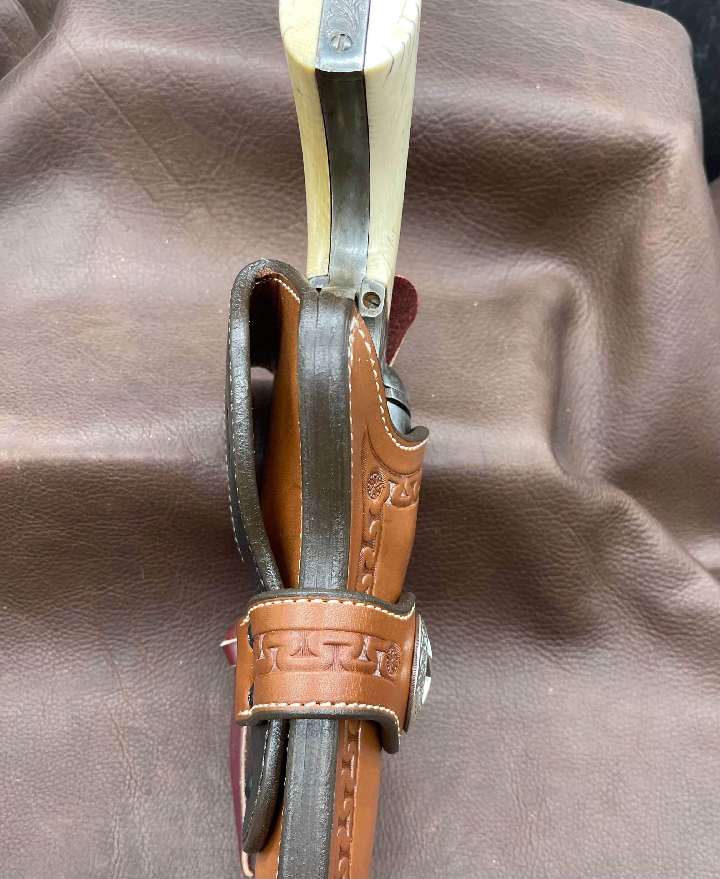 Old West Packing Iron SAA, Cowboy & Fast Draw Holsters