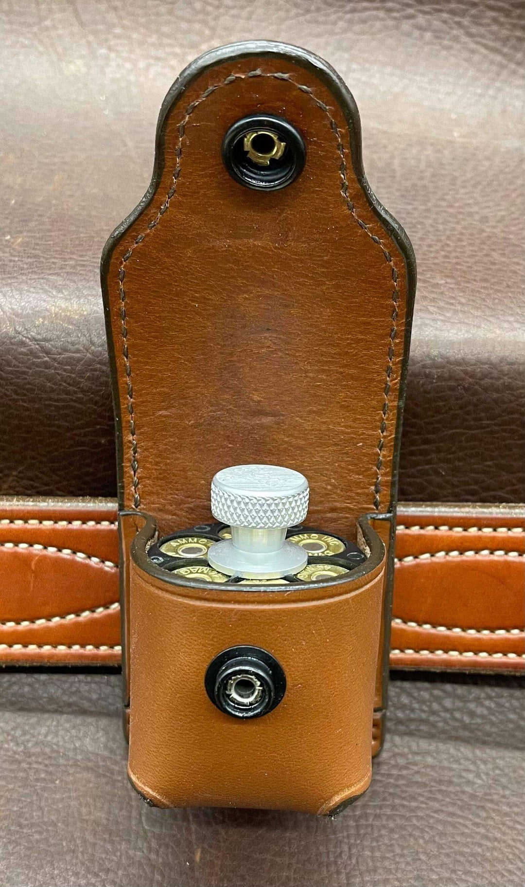 *Made to Order* Speed Loader Pouch w/Belt Loop Busted B Leather