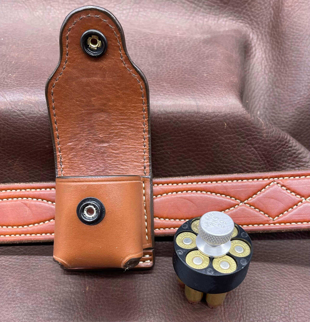 *Made to Order* Speed Loader Pouch w/Belt Loop Busted B Leather