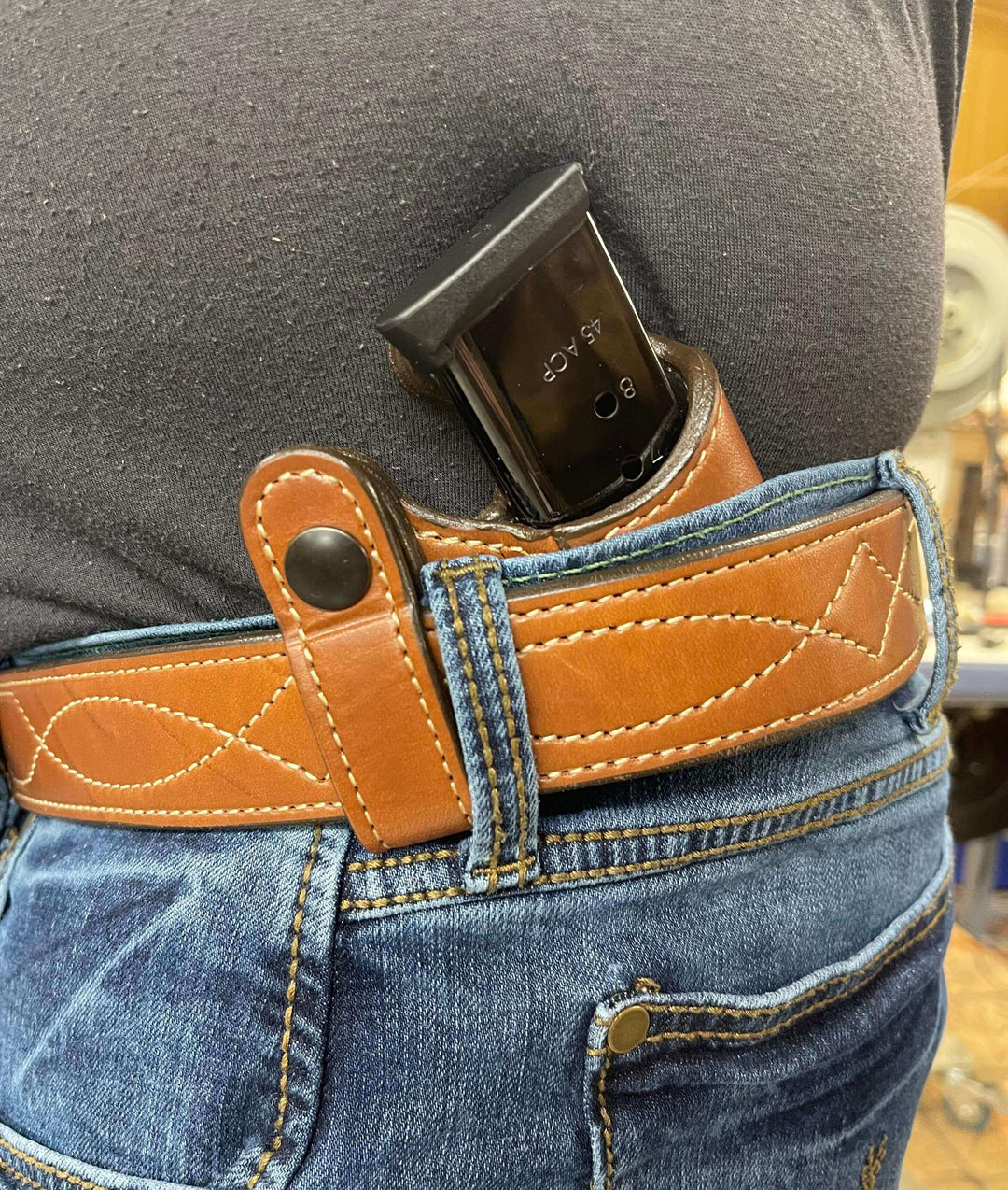 *Made to Order* VIP IWB Single Mag Pouch for 1911-Busted B Leather