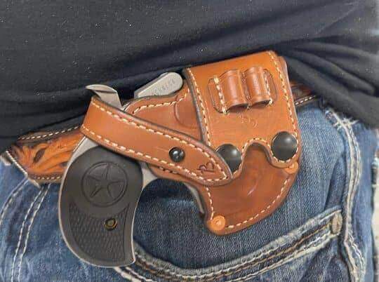 *In Stock* RH Sidewinder Bond Arms 3” Ranger Star Concho in Chocolate w/Brown Stitch-Busted B Leather