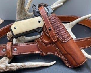 *Made to Order* LH/RH Outlaw Cross Draw Made for Your Gun-Busted B Leather