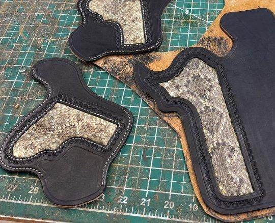 *Made to Order* LH/RH Texas Bodyguard Holster w/Genuine Snake Inlay